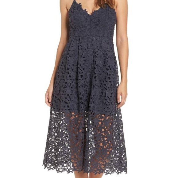 ASTR the label Sleeveless Lace Fit & Flare Dark Slate Navy Midi Dress Size S - Picture 1 of 8